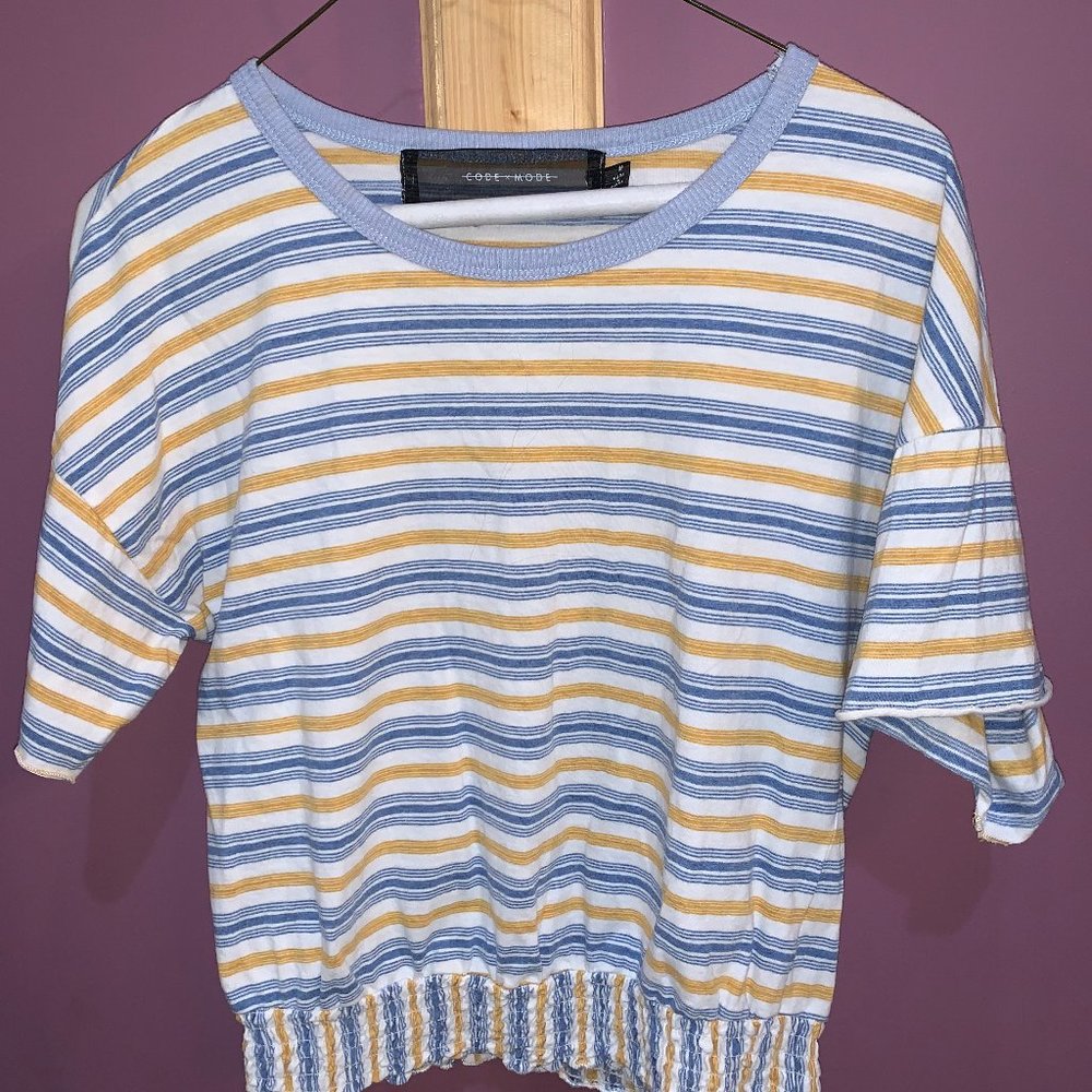 Women's Medium Short Sleeve Shirt